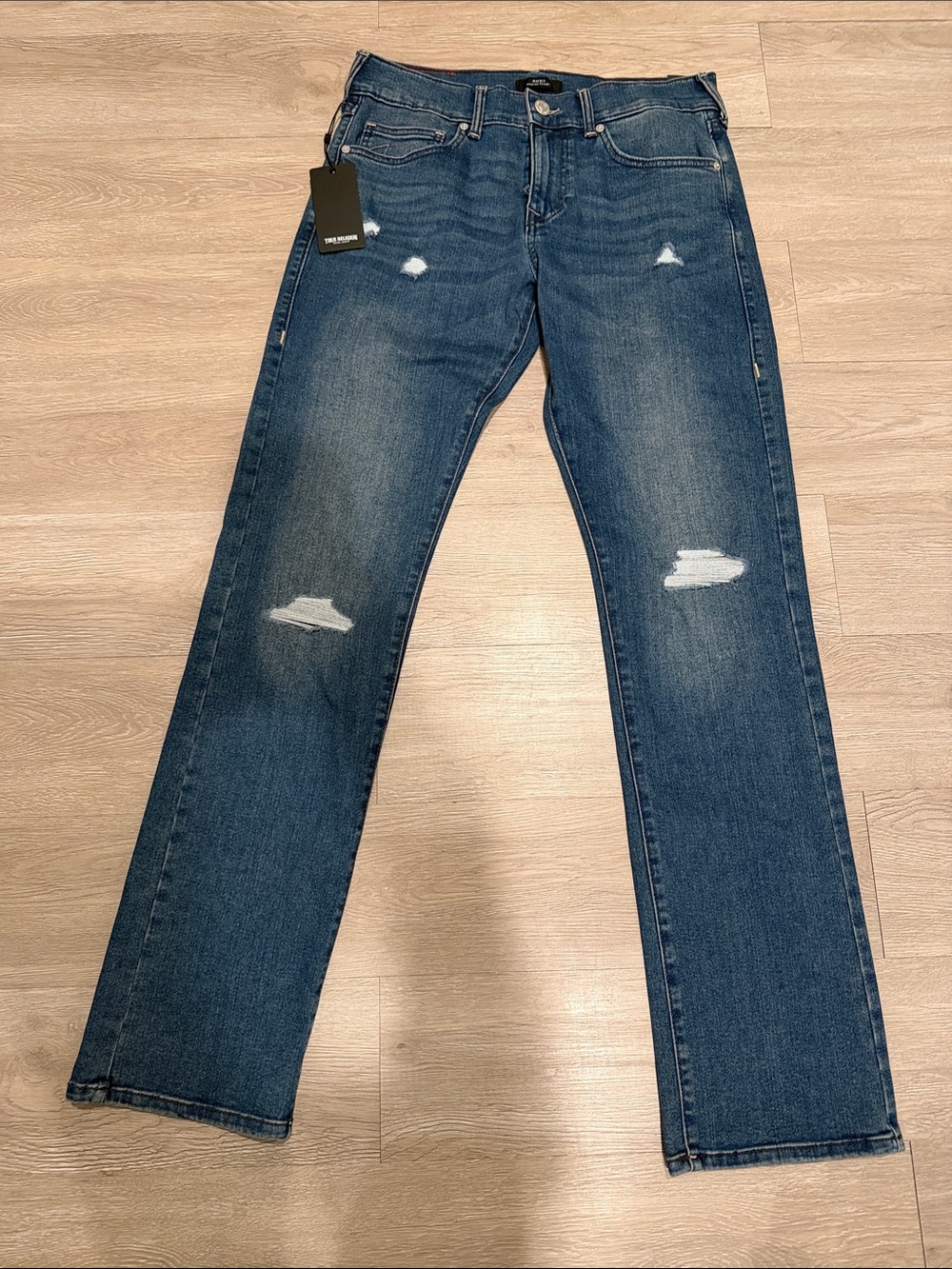 True Religion Men's Size waist 31 and length 34 Straight-Leg Distressed Jeans